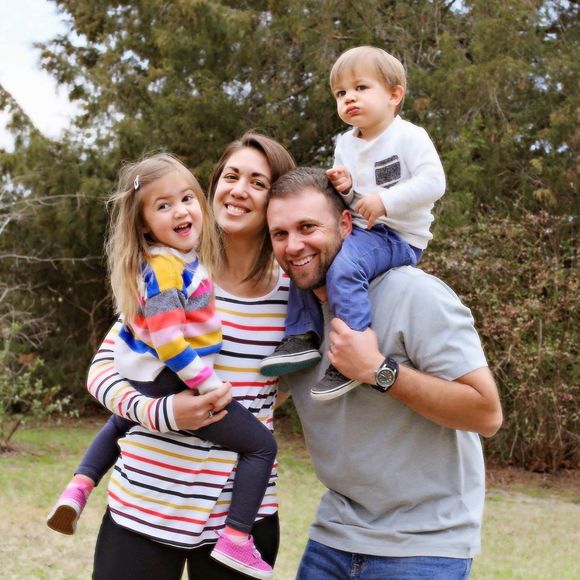 Meet your Posher, Ashley - Picture 1 of 1